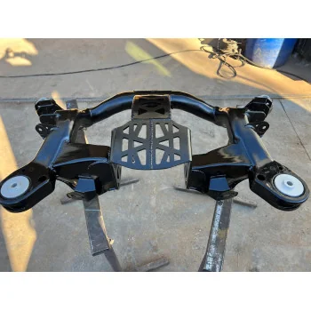 Berceau Pont Winters Bulldog BMW E8x / E9x – Racing