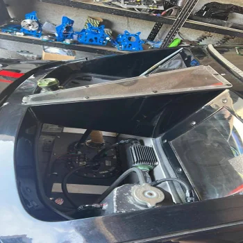 Custode Arrière Fibre BMW E82 – Pièce Racing & Drift